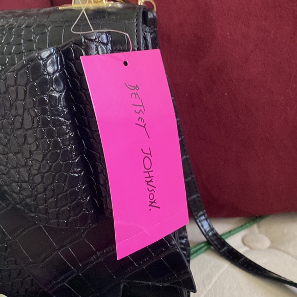 Betsey Johnson Double Bow Top Handle Crossbody + Satchel, Black & Gold - Picture 5 of 13